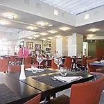 Hotell Novotel Est Arechi Salerno