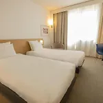Novotel Est Arechi 4*