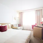Hotell Novotel Est Arechi