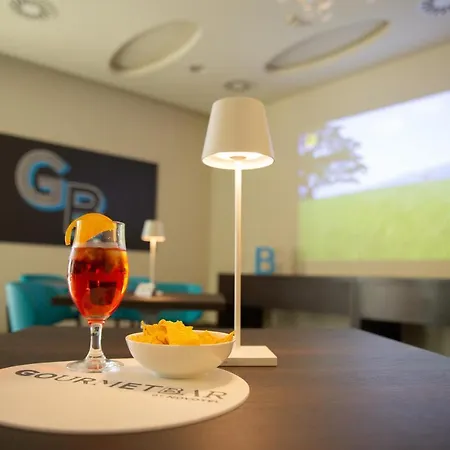 Novotel Est Arechi 4* Салерно