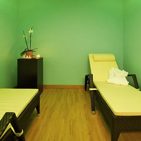 Novotel Est Arechi Отель Салерно